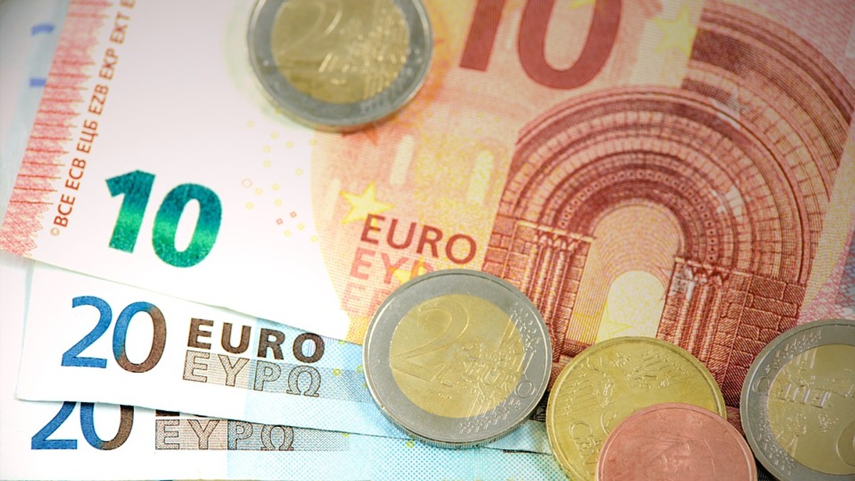 Bancnote și monezi euro