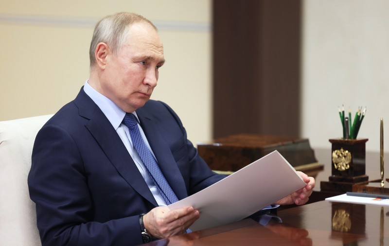 Vladimir Putin primește critici rare într-o publicație rusă: „De ce sprijină Rusia regimul de la Kiev?”