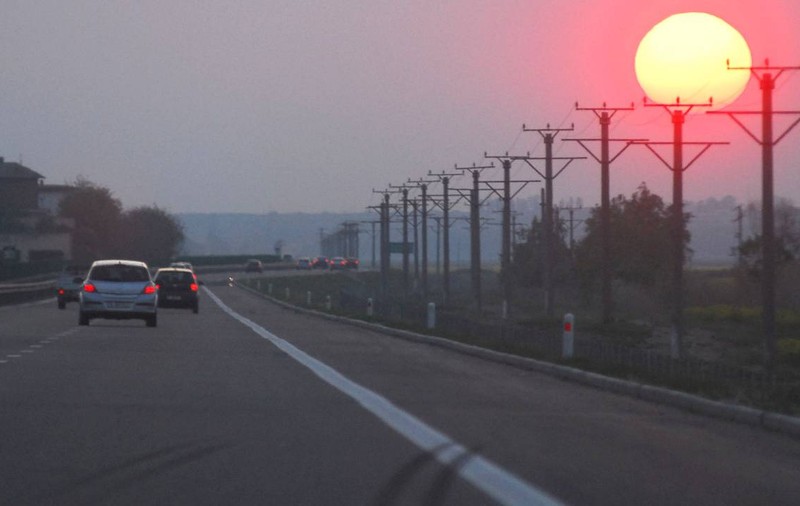 TIR-urile, interzise pe Autostrada Soarelui spre Constanța și două drumuri naționale, joi și vineri, de 1 Mai