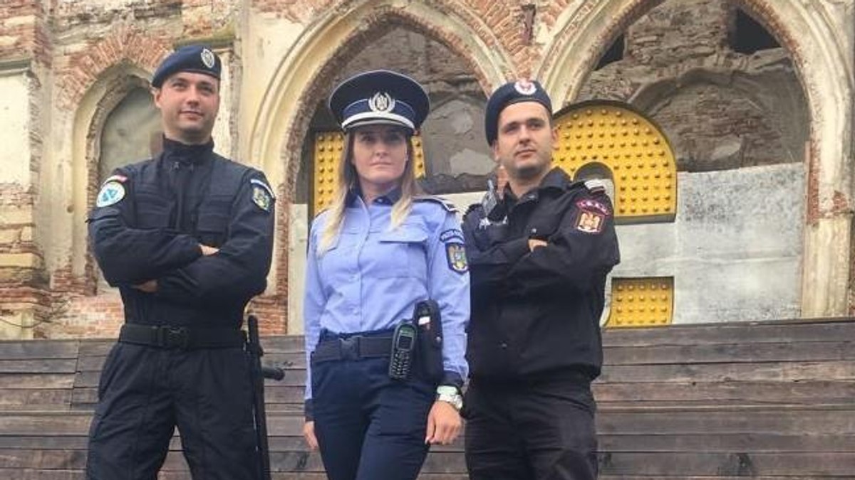 La Electric Castle, politiștii jandarmii și paramedicii sunt gata să intervină: ”aveți grijă ce „pastile” luați!