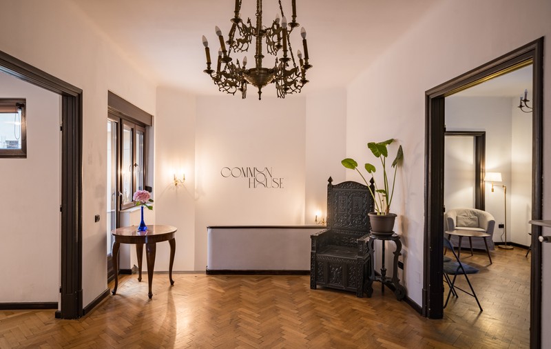 Romina Banu, fondatoarea Common House: „Am vrut să creez un loc care reunește o comunitate. Realitatea antreprenorului creativ este cea în care jonglează zilnic cu mai multe roluri”