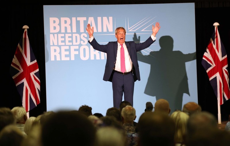 Alegeri în Marea Britanie: mai mulți conservatori din Guvern își pierd mandatele, Nigel Farage intră, în premieră, în Parlament