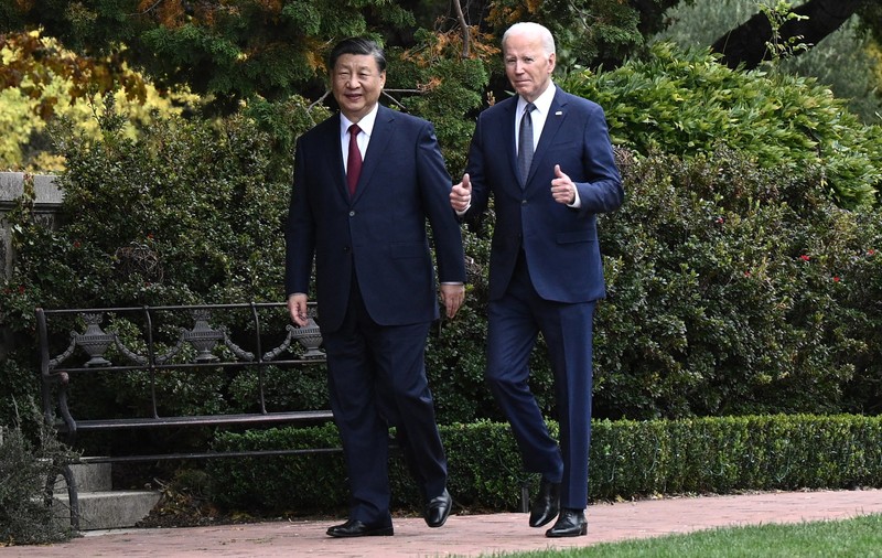 Joe Biden şi Xi Jinping au discutat aproape două ore la telefon despre problemele legate de Taiwan și Rusia. Avertisment sumbru al liderului de la Beijing