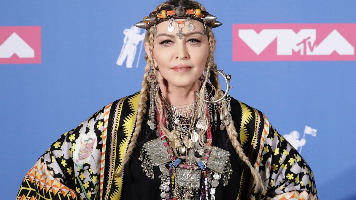 Detalii despre relația dintre Madonna și iubitul de 25 de ani. Tatăl acestuia face dezvăluiri