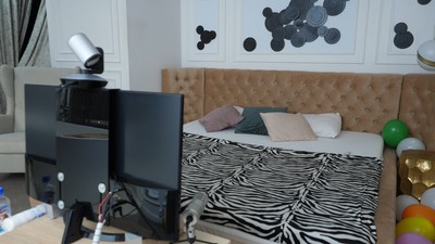 Așa arată o cameră din care se face videochat