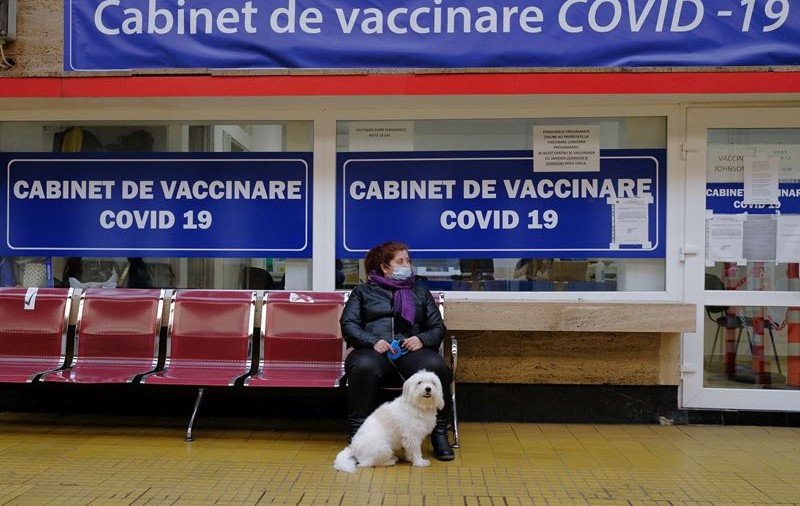 Peste 11.000 de români s-au vaccinat anti-COVID-19 în ultimele 24 de ore. Doar 2.236 de imunizări cu prima doză