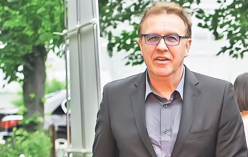 Cotabiţă ajunge din nou pe masa de operaţie