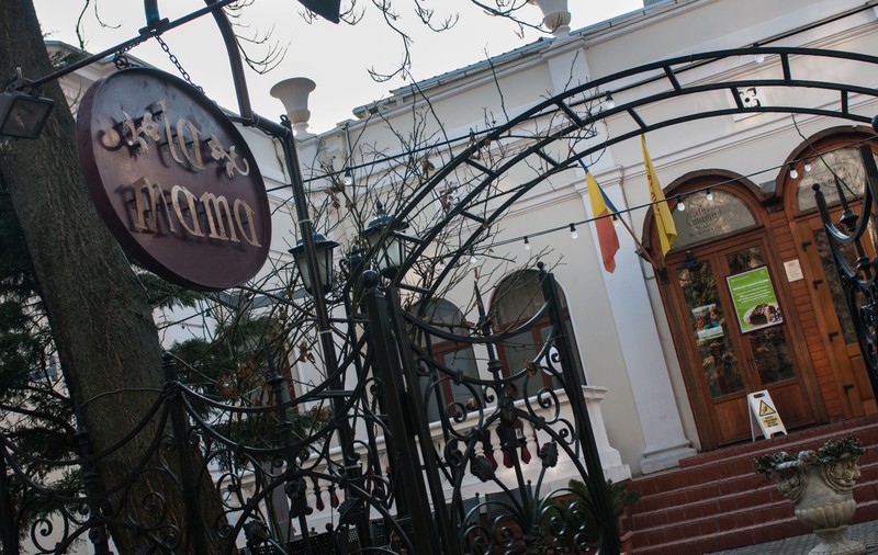 Reprezentanții HoReCa au cerut prefectului Capitalei ca restaurantele să funcţioneze până la un lockdown complet