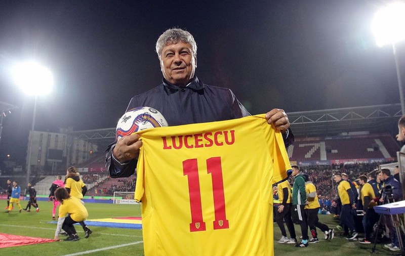 Mircea Lucescu le-a dat lecții antrenorilor români. ”Il Luce” l-a încurajat pe Dică: ”Nu văd de ce Steaua nu s-ar califică mai departe”