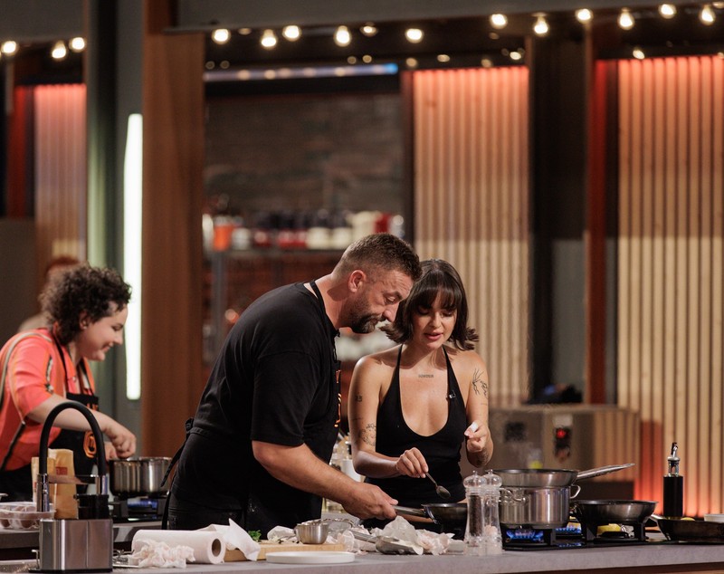 MasterChef, 21 octombrie 2025. Cine sunt influencerii care vor intra în bucătăria de la Pro TV, în această seară. „Îmi vine să plâng”