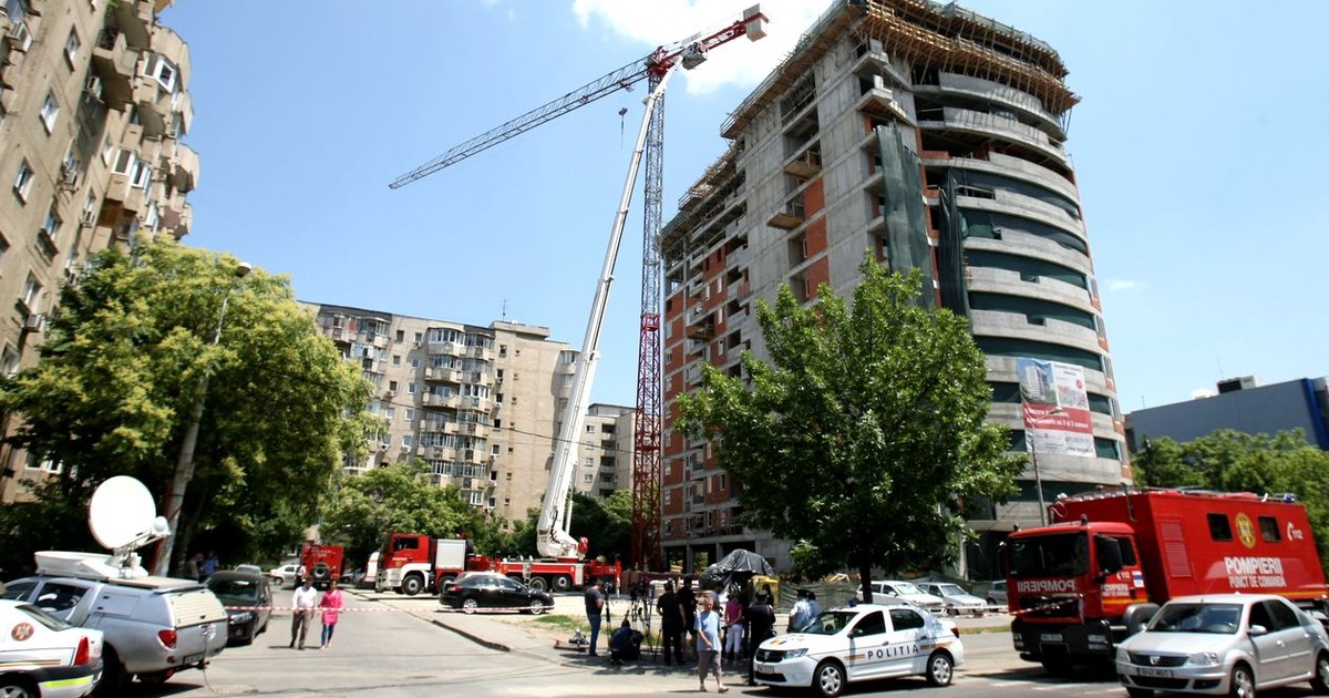 Imobiliare.ro: Scăderi de prețuri la apartamente în cinci din șase mari orașe din țară în luna iulie. Construcții