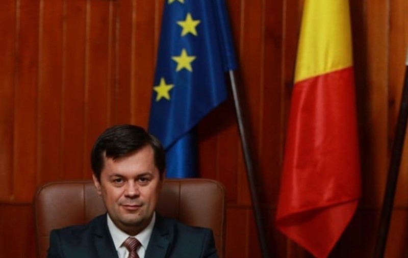 Primarul din Târgu Jiu, izolat la domiciliu. “Asta este când e să ai ghinion”