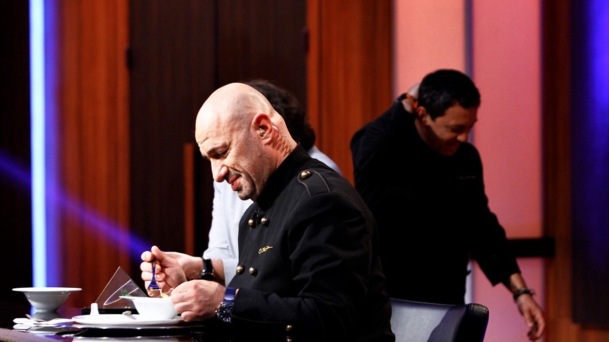Ce are chef Cătălin Scărlătescu în frigider