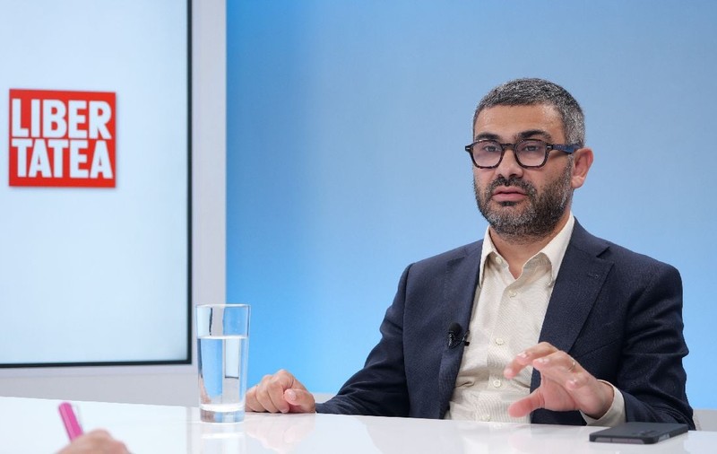 Florin Manole, fost ministru al Muncii, a anunțat că PSD vrea să crească pensiile, dacă Sorin Grindeanu va fi noul prim-ministru: „Trebuie să se întâmple”. Exclusiv Interviurile Libertatea