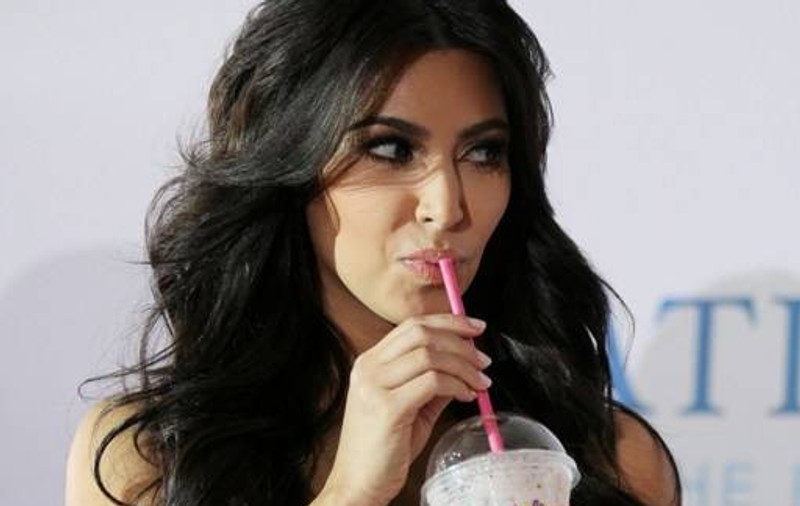 Groază la reședința lui Kim Kardashian. Vedeta s-a trezit la ușă cu un necunoscut care voia să se cazeze la ea