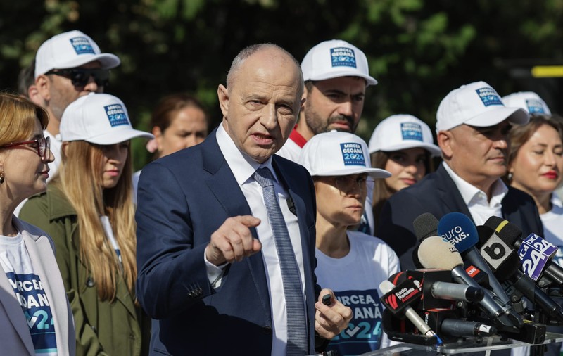 Mircea Geoană și-a depus candidatura la prezidențiale: „Nu vreau să mă plimb sau să dorm”. A promis că va face publice cheltuielile Administrației Prezidențiale