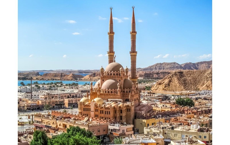 Ghid pentru prima vacanță în Egipt în Sharm el Sheikh: recifuri, hoteluri, experiențe