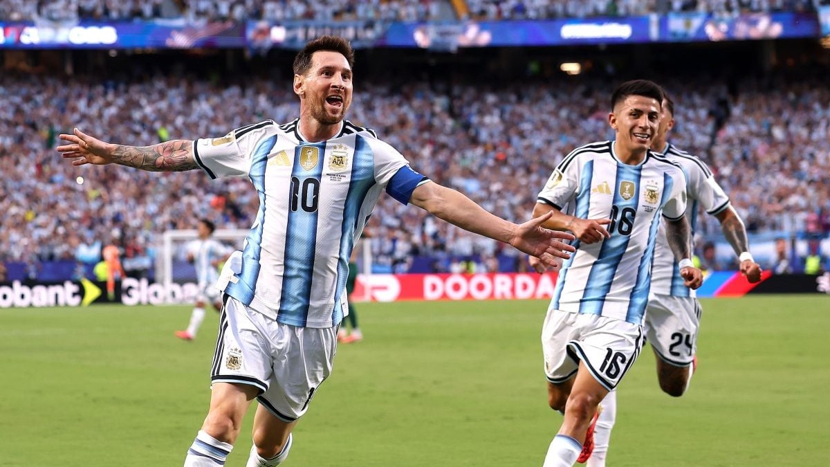 KANSAS CITY, MISSOURI - JUNE 16: Lionel Messi #10 of Argentina celebrates scoring his team's first goal during the FIFA World Cup 2026 Group J match between Argentina and Algeria at Kansas City Stadium on June 16, 2026 in Kansas City, Missouri. (Photo by Charlotte Wilson/Getty Images)
