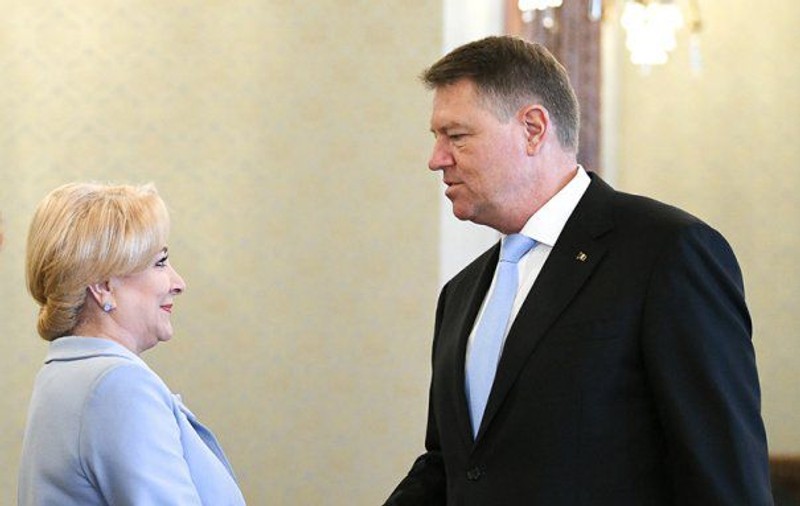 Iohannis spune că miniştrii Carmen Dan şi Teodor Meleşcanu ar trebui schimbaţi: "Este evident că fără mine nu se face nicio remaniere!"