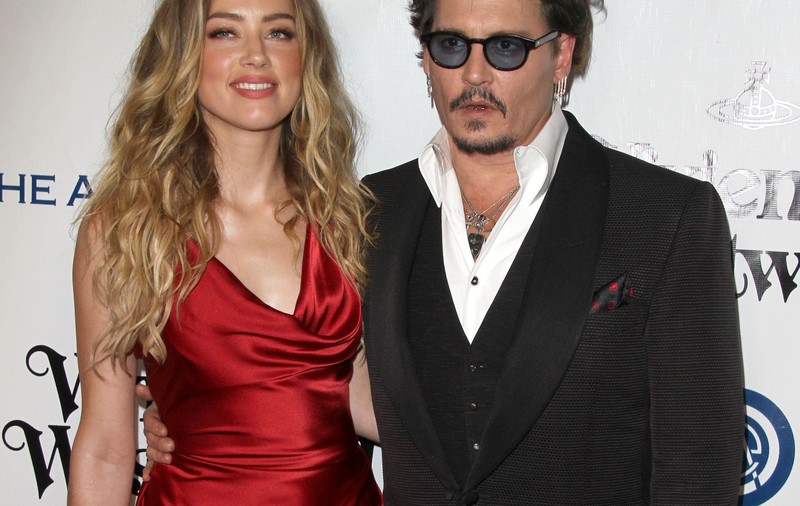 Johnny Depp a dat-o în judecată pe fosta soție și îi cere daune de 50 de milioane de dolari. De ce a târât-o în fața instanței pe Amber Heard
