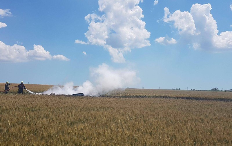 UPDATE/ Starea pilotului avionului MiG-21 Lancer, prăbuşit luni, este bună. Bărbatul, consiliat psihologic