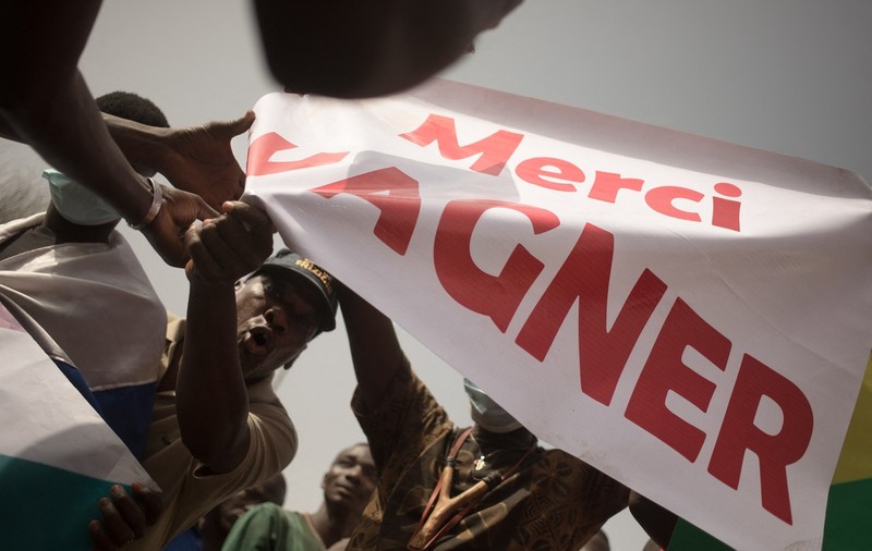 Masacre, jafuri, violuri și niciun ajutor pentru autorități - cum a „menținut pacea” în Mali grupul de mercenari Wagner