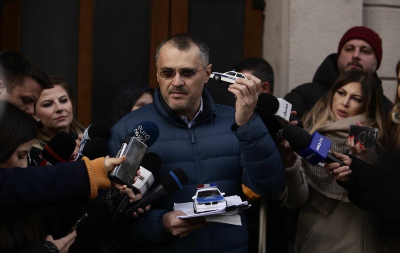 Cristian Ghinea a depus plângere la DNA față de decizia de clasare a dosarului care viza achiziția de BMW-uri pentru Poliția Română