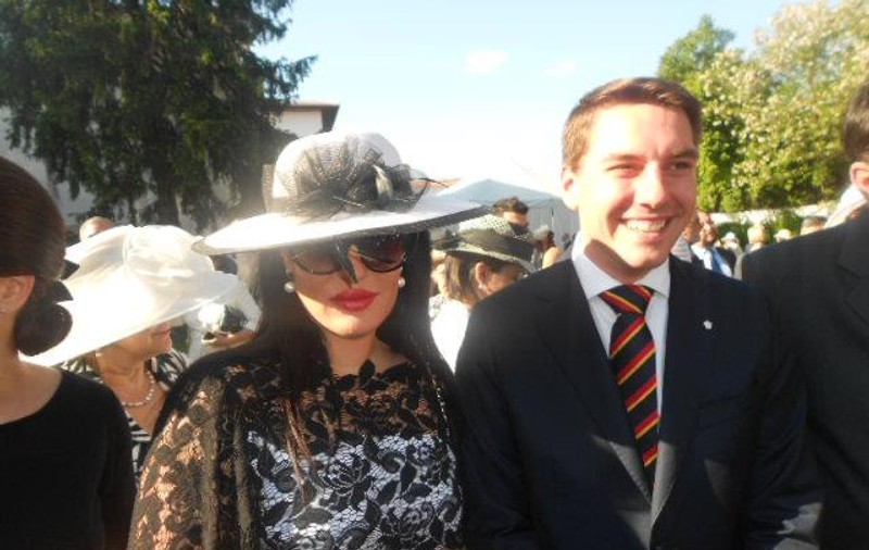 Mihaela Drafta, apariție strălucitoare lângă Principele Nicolae, la o petrecere regală