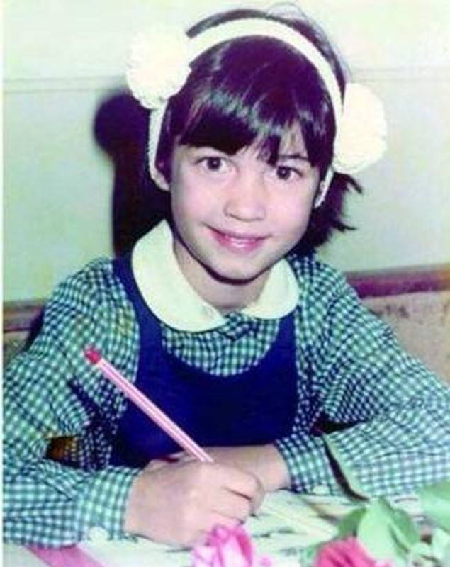 Cum arătau vedetele în prima zi de școală. Smiley, Andi Moisescu și Andreea Esca sunt de nerecunoscut