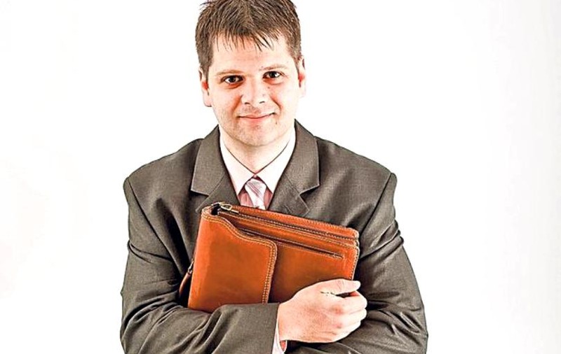 Ai peste 45 de ani? Uite în ce domenii să-ți cauți job!
