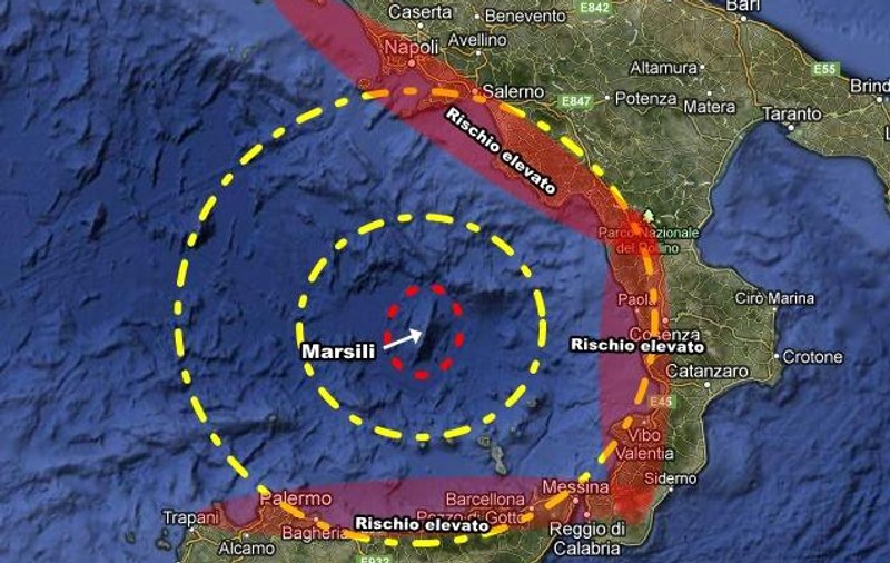 Cel mai mare vulcan subacvatic din Europa ar putea erupe precum cel din Tonga. Ce s-ar întâmpla pe coastele Italiei