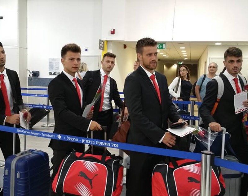 Pintilii şi Bumba respectă tradiţia evreiască la Hapoel Tel Aviv / GALERIE FOTO