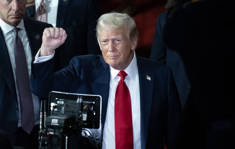 Donald Trump vrea ca America „să şteargă Iranul de pe faţa Pământului” dacă va fi asasinat de Teheran