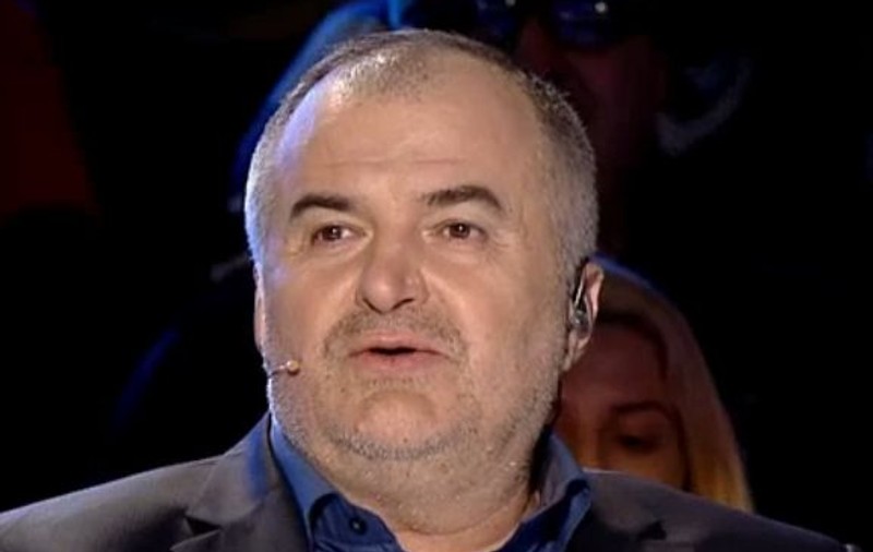 ROMÂNII AU TALENT | Prestaţia unei blonde l-a vrăjit pe Călinescu: "De doi ani sunt gay"