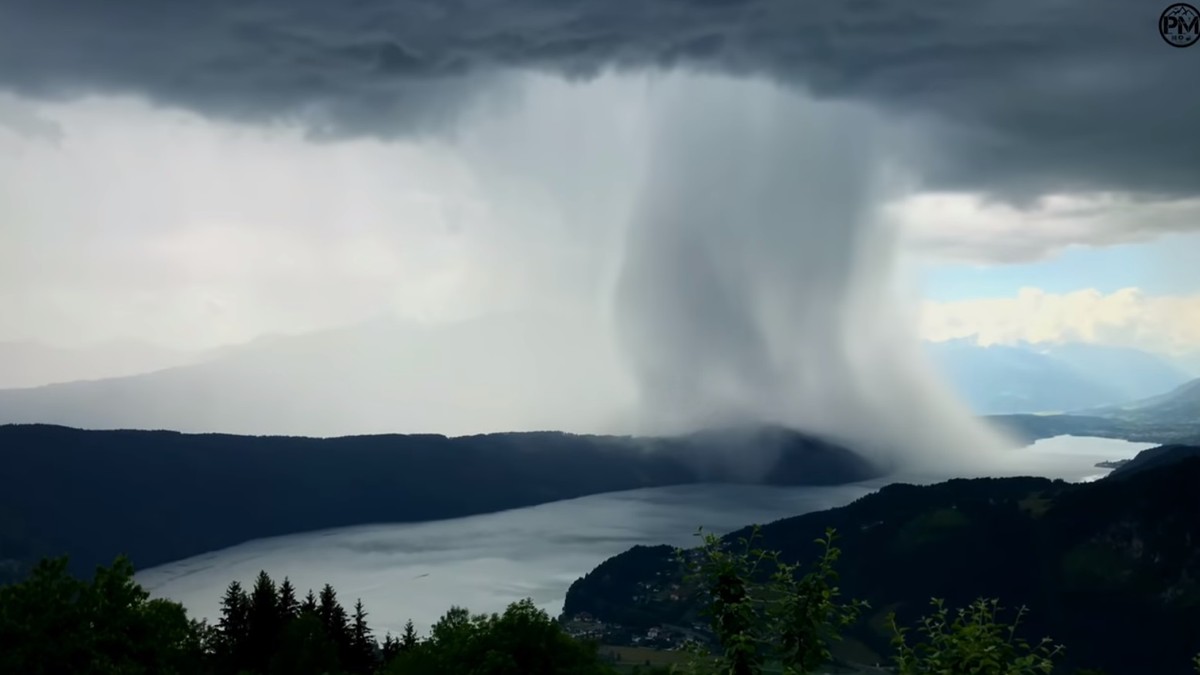 Un tusunami căzând din cer