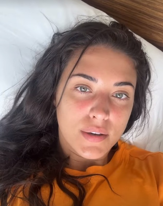 De ce Antonia nu arată imagini cu ea în costum de baie, din Maldive: „Sunt în etapa de «grăsuță». Accept asta”. Fanii au cerut să o vadă