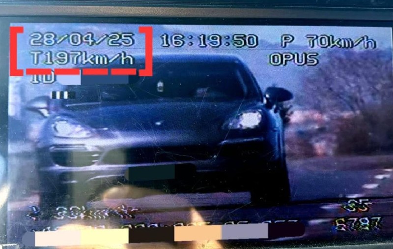 Șofer prins cu aproape 200 km/h, în Brașov: „Nu e o poveste cu final fericit”