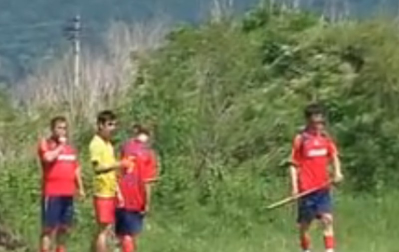 Românii îi vor învăţa oină pe suedezi 