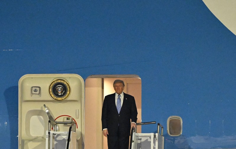 Donald Trump a mers în China alături de cei mai influenți oameni ai lumii: cine sunt cei 16 șefi de companii care au zburat cu președintele SUA