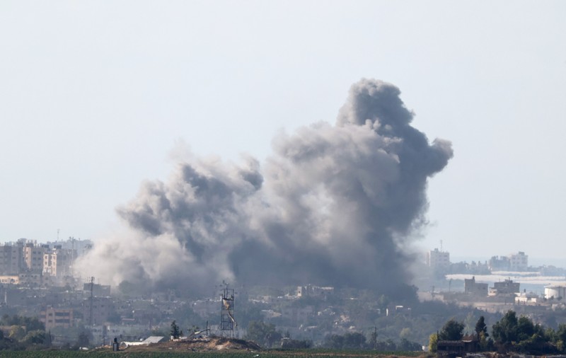 Avioanele de luptă și dronele lovesc „agresiv" țintele Hamas din Fâșia Gaza, spune șeful forțelor aeriene israeliene