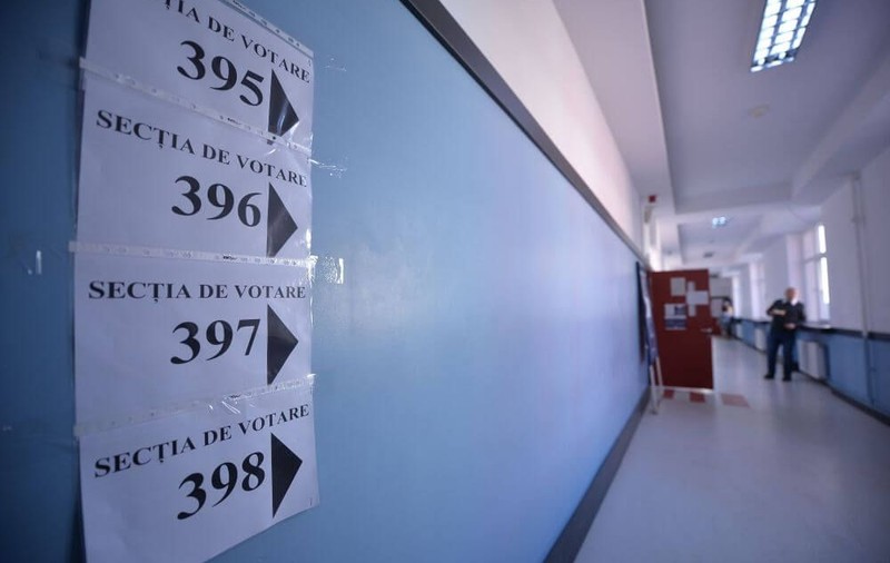 Unde votezi duminică la alegerile prezidențiale. Caută secția de votare după nume și CNP
