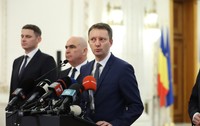 Declarații Siegfried Mureșan, Ilie Bolojan, Dominic Fritz, Tanczos Barna de la Palatul Parlamentului 18 septembrie 2026