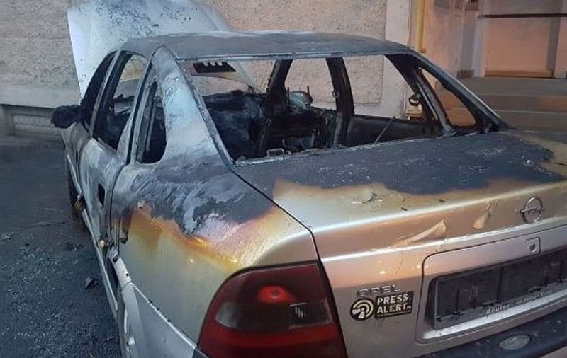 Mașina jurnalistului Dragoș Boța din Timișoara a fost incendiată