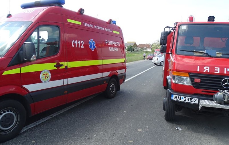 Accident pe DN1. Patru răniți, între care şi un copil de 14 ani