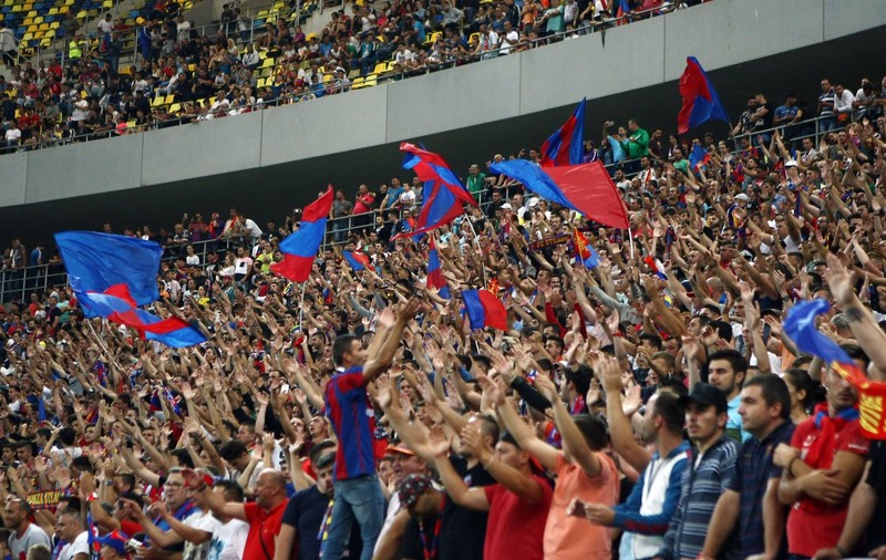 FCSB face apel la fani: ”Ajutați-ne să ne apropiem la două puncte de lider!”