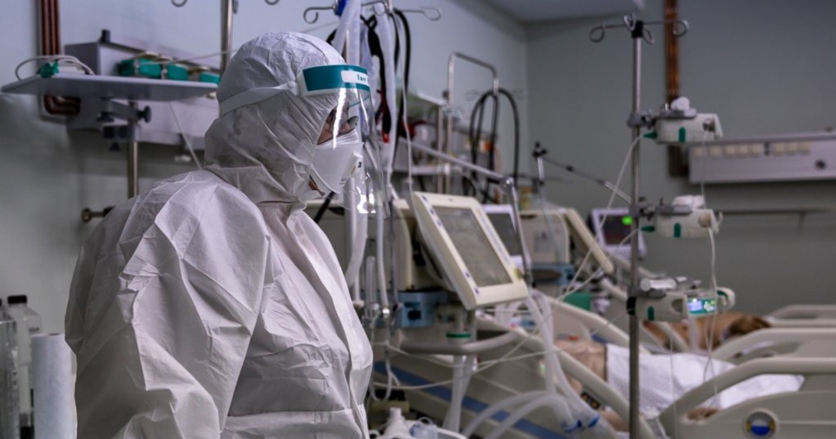 VIDEO Medic ATI de la “Floreasca” avertizează: “Pandemia este pierdută de sub control. În decembrie vom depăși 25.000 de cazuri pe zi”