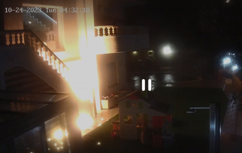 Casa din Spania a unui jurnalist ucrainean critic la adresa guvernului lui Zelenski a fost incendiată cu cocktail-uri Molotov