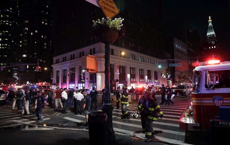 MAE: Nu există români printre victimele exploziei din New York