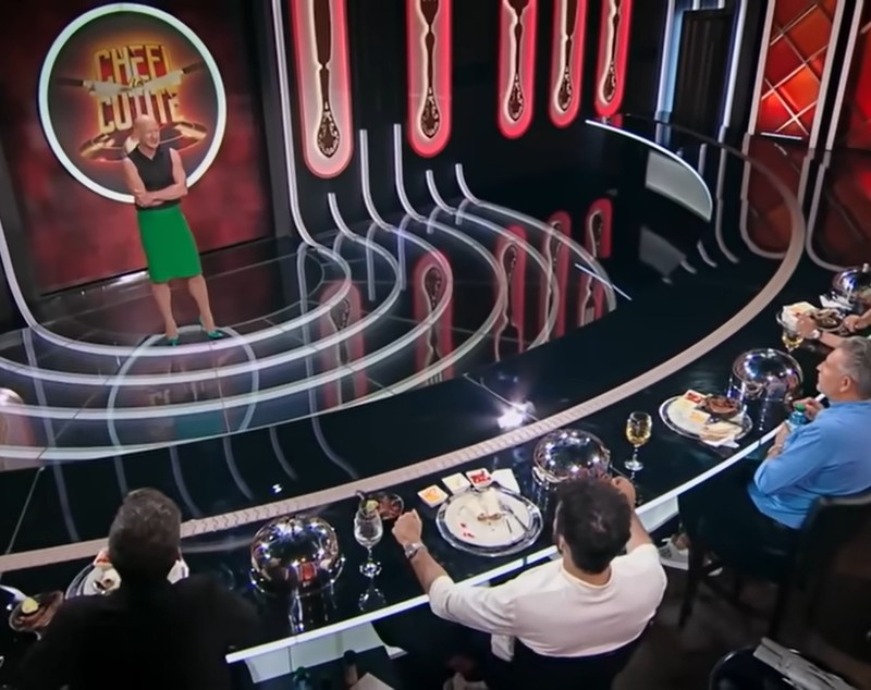 Cine e Mark Bryan, bărbatul în fustă și pe tocuri de la „Chefi la cuțite”. A redefinit moda și toată planeta îl cunoaște