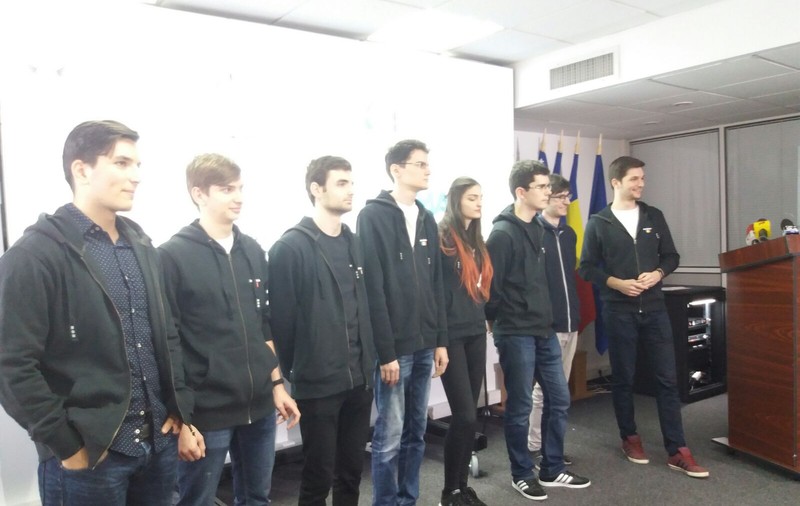 VIDEO | România, vicecampioana Europei la securitate cibernetică. Ce spun tinerii care au urcat pe podium la campionatul european al hackerilor